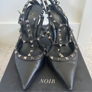 VALENTINO ROCKSTUD  HEELS pumps SZ 39